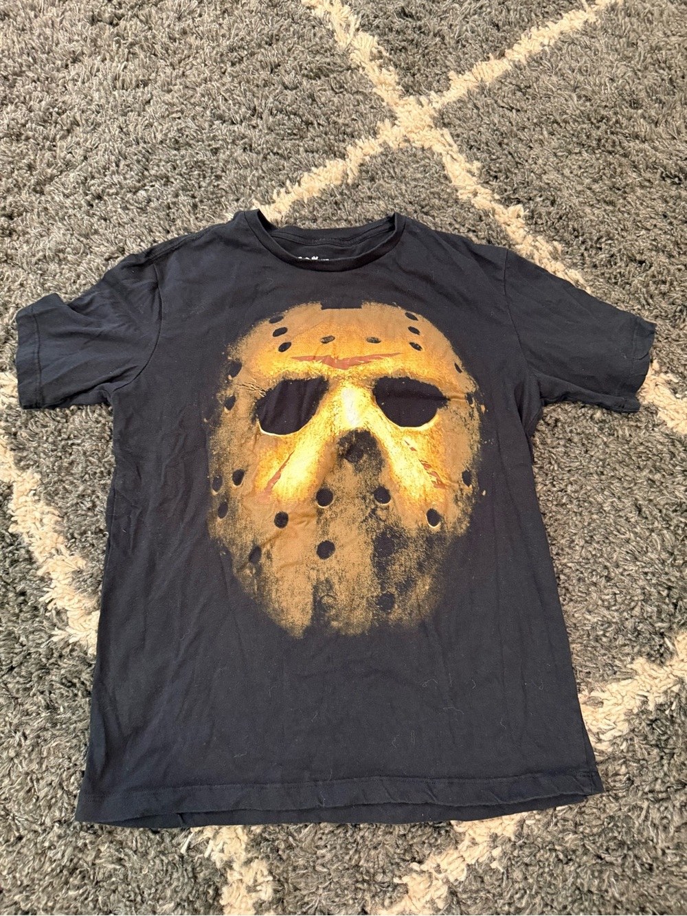 Friday the 13th shirt‎ size small NWOT